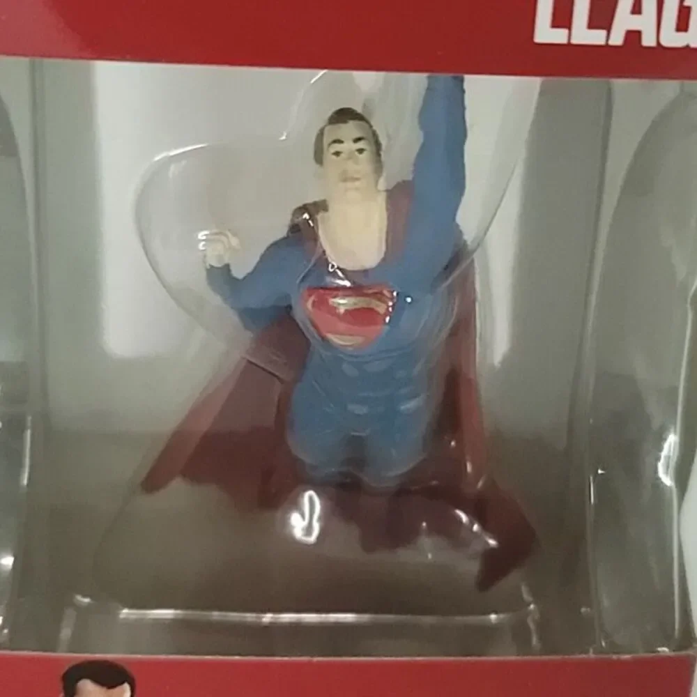 Hallmark Justice League SUPERMAN Flying Christmas Ornament Red Box NEW